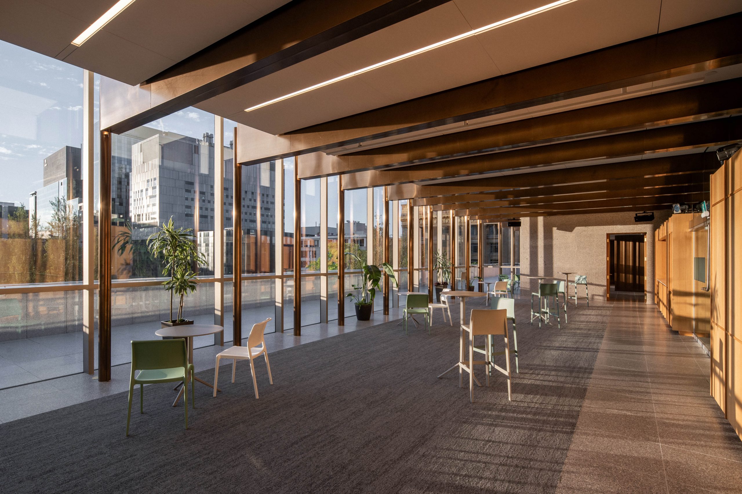 Intérieur de l'agrandissement de l'hôtel de ville de Montréal